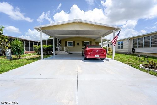 953 Bunker Hill Drive, NAPLES, FL, 34110 | Card Image