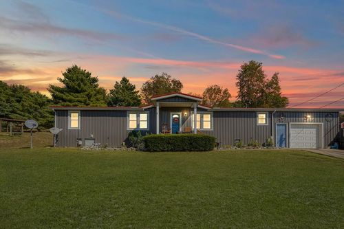 3738 Centerpoint Rd, Oak Hill, OH, 45656-9002 | Card Image