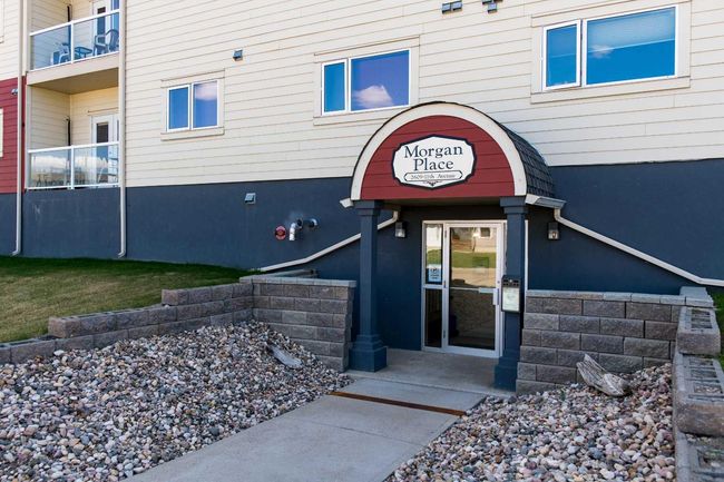 201 - 2609 11 Avenue, Condo with 3 bedrooms, 2 bathrooms and 1 parking in Wainwright AB | Image 11