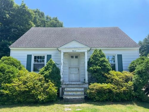 11 Joffre St, Concord, NH, 03301-2634 | Card Image