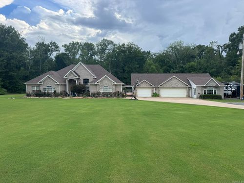 9 Coy Trl, Conway, AR, 72032-9472 | Card Image
