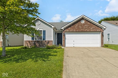 13116 N Becks Grove Dr, Camby, IN, 46113-8369 | Card Image