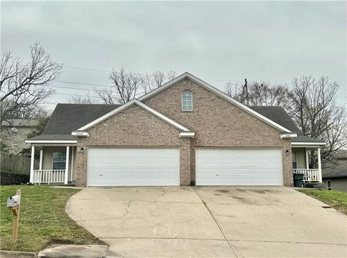 2203 E Cinnamon Way, Fayetteville, AR, 72703-4540 | Card Image