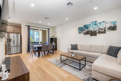 229 Mission Villas Rd, San Marcos, CA, 92069-2082 | Card Image