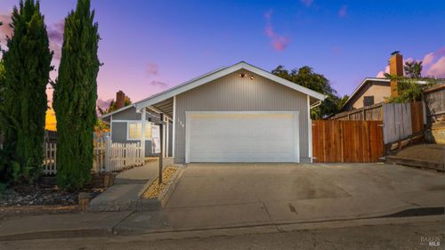 139 Marquette Ave, Vallejo, CA, 94589-1730 | Card Image