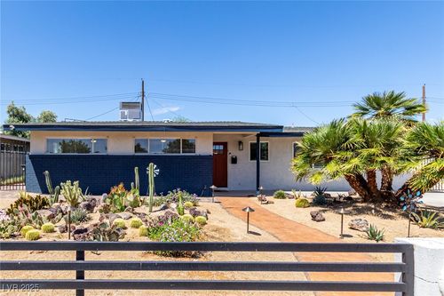 3308 Navajo Way, Las Vegas, NV, 89108-1009 | Card Image