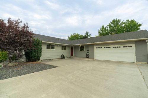 1825 Norwood Ct, Richland, WA, 99354-2428 | Card Image