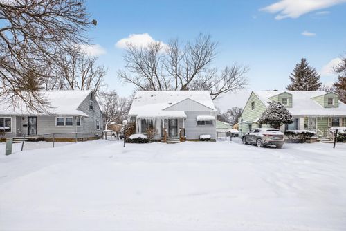 5705 Winthrop Blvd, Flint, MI, 48505-5154 | Card Image