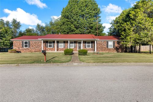 204 Lark Ln, Harrison, AR, 72601-1845 | Card Image