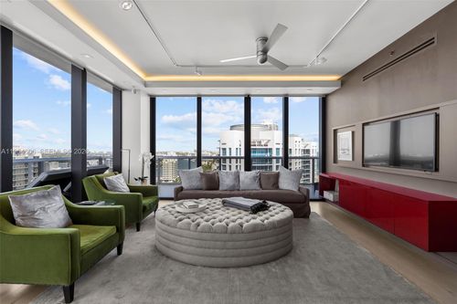 ph-7-5875 Collins Ave, Miami Beach, FL, 33140-3771 | Card Image