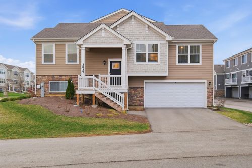 3837 Currant Ln, Elgin, IL, 60124-4502 | Card Image