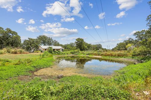 286 Simpson Ave, Cedar Creek, TX, 78612-3052 | Card Image