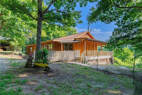 452 Marion County 3048, Yellville, AR, 72687-8095 | Card Image