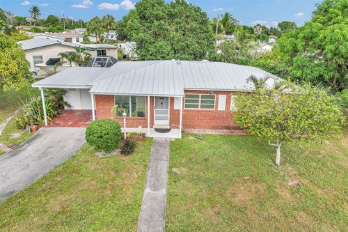 300 Cavalier Rd, PALM SPRINGS, FL, 33461-1808 | Card Image