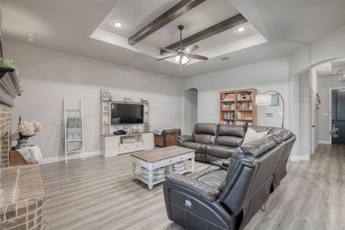 211 Rees Ave, Godley, TX, 76044-1147 | Card Image