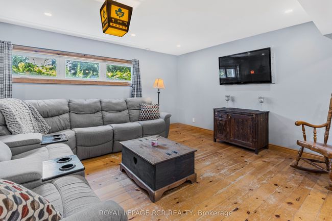 56 Maple Ave, House other with 3 bedrooms, 3 bathrooms and 6 parking in Adjala Tosorontio ON | Image 25