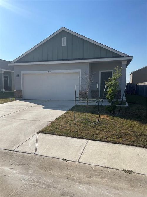 125 Peony Ln, Jarrell, TX, 76537-1963 | Card Image