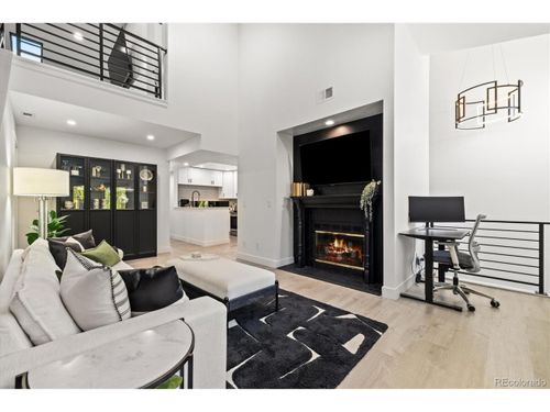 apt-205-170 S Jackson St, Denver, CO, 80209-3195 | Card Image