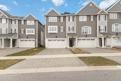 2315 Callingham Drive, London North, ON, N6G0X2 | Card Image