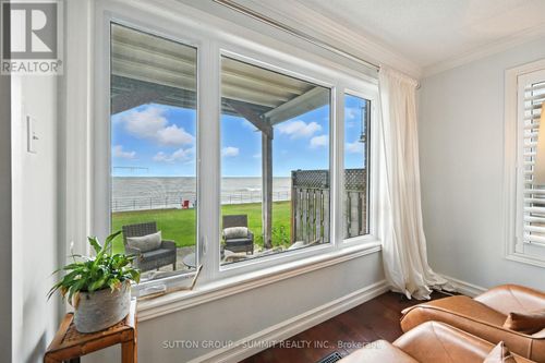 49-515 N Service Rd, Stoney Creek, ON, L8E5X8 | Card Image