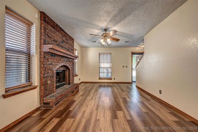 2721 S 121st East Avenue, House other with 3 bedrooms, 2 bathrooms and null parking in Tulsa OK | Image 3