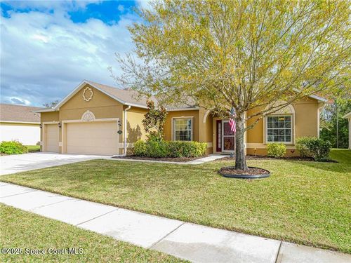 135 Stony Point Dr, Sebastian, FL, 32958-6468 | Card Image