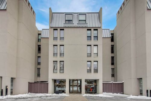 apt-310-650 Winnetka Mews, Winnetka, IL, 60093-1961 | Card Image