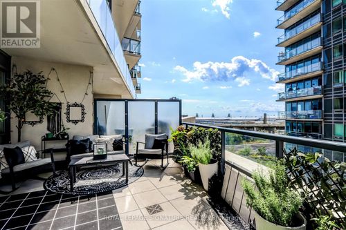 517-51 E Liberty St, Toronto, ON, M6K3P8 | Card Image