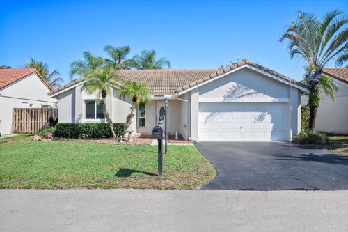15541 Dover Court, Davie, FL, 33331 | Card Image