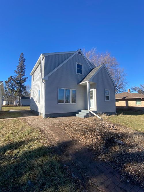 240 Elm St, Clements, MN, 56224-9600 | Card Image