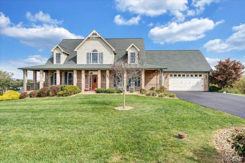 195 Graystone Drive, Daleville, VA, 24083 | Card Image