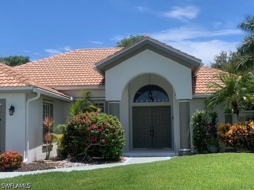 1499 Vintage Ln, NAPLES, FL, 34104-0820 | Card Image