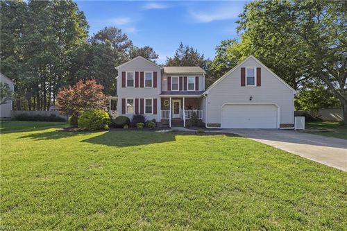 4 Faye Dr, Smithfield, VA, 23430-1619 | Card Image
