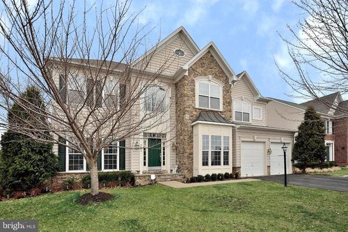 5662 Caribbean Ct, Haymarket, VA, 20169-2556 | Card Image