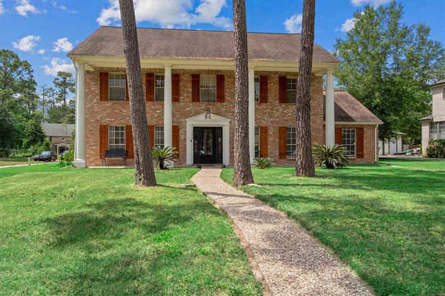 You made it to the last photo, now it's time to visit this beauty in person. Schedule your visit today. | Image 47