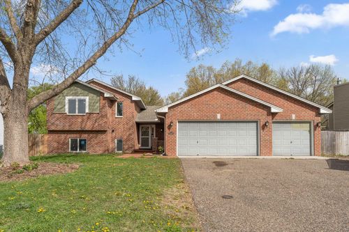 8568 Chanhassen Hills Dr S, Chanhassen, MN, 55317-8108 | Card Image