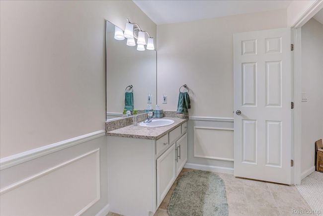 6522 Scenic Pines Ct, Condo with 3 bedrooms, 4 bathrooms and null parking in Clarkston MI | Image 47