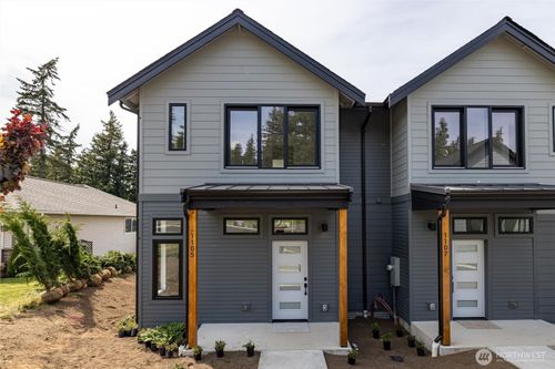 1105 Divine Ln, Bellingham, WA, 98229-2153 | Card Image