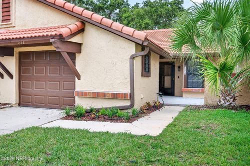 838 Lawnwood Ave Ne, Palm Bay, FL, 32905-4551 | Card Image