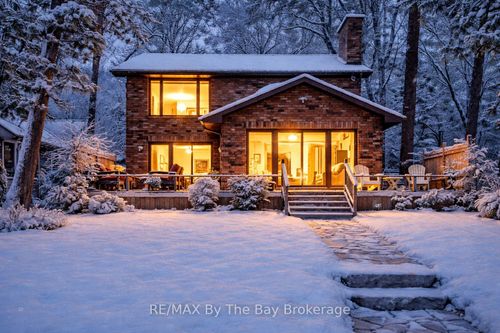 38 Willow Dr, Tiny, ON, L0L1P1 | Card Image