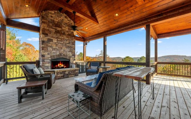 9 Kensington Dr, Home with 3 bedrooms, 3 bathrooms and null parking in Mineral Bluff GA | Image 54
