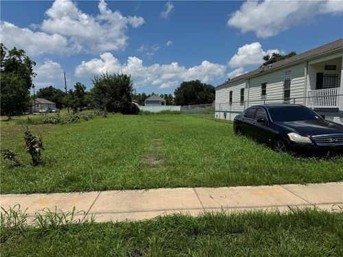 5431 N Tonti St, New Orleans, LA, 70117-3134 | Card Image