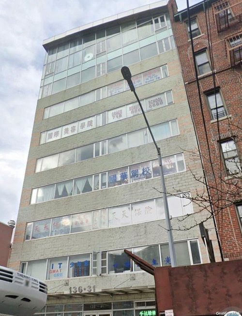 5d-136-31 41st Ave, Flushing, NY, 11355-2445 | Card Image