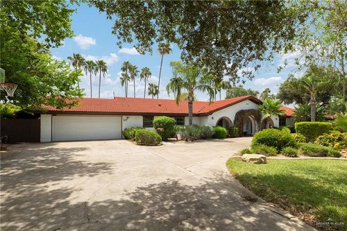 9621 N Bentsen Rd, McAllen, TX, 78504-6046 | Card Image
