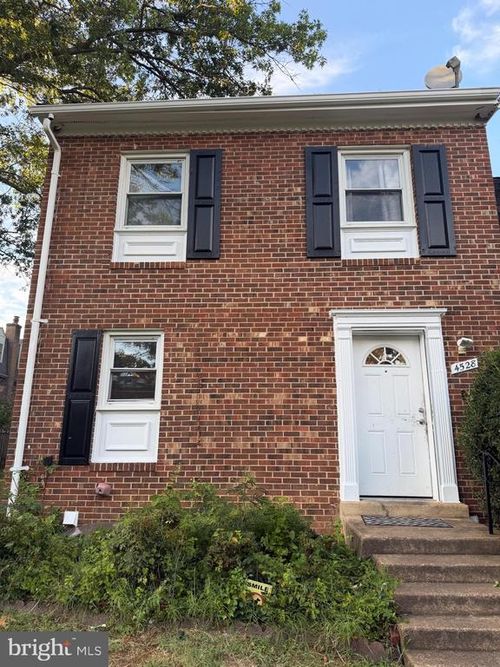 4528 Garbo Ct, ANNANDALE, VA, 22003-5736 | Card Image