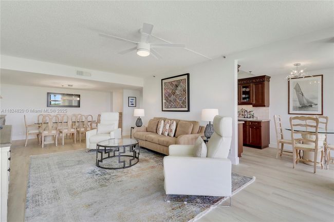 APT-311 - 1300 S Highway A1a, Condo with 2 bedrooms, 2 bathrooms and null parking in Jupiter FL | Image 43