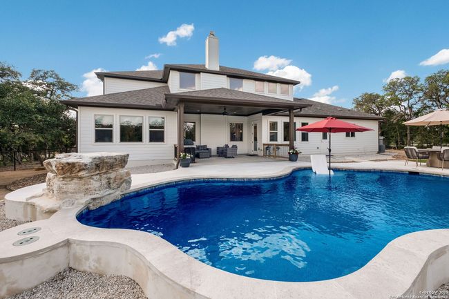 215 Madrone Trl, House other with 6 bedrooms, 6 bathrooms and null parking in Boerne TX | Image 45