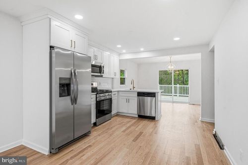 36 Point Breeze Ave, CLEMENTON, NJ, 08021-4716 | Card Image