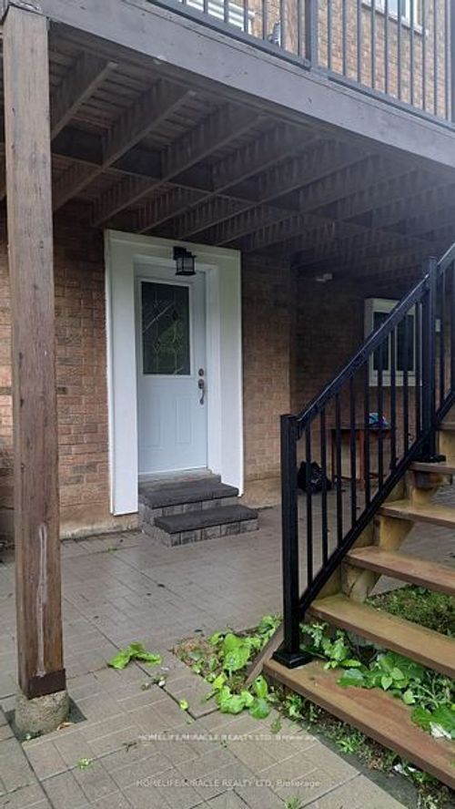 bsmt-a-2 Vesta Dr, Richmond Hill, ON, L4B2L9 | Card Image