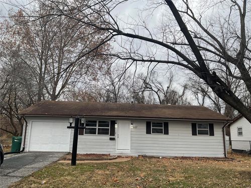 227 Donald St, Cahokia Heights, IL, 62206-2103 | Card Image